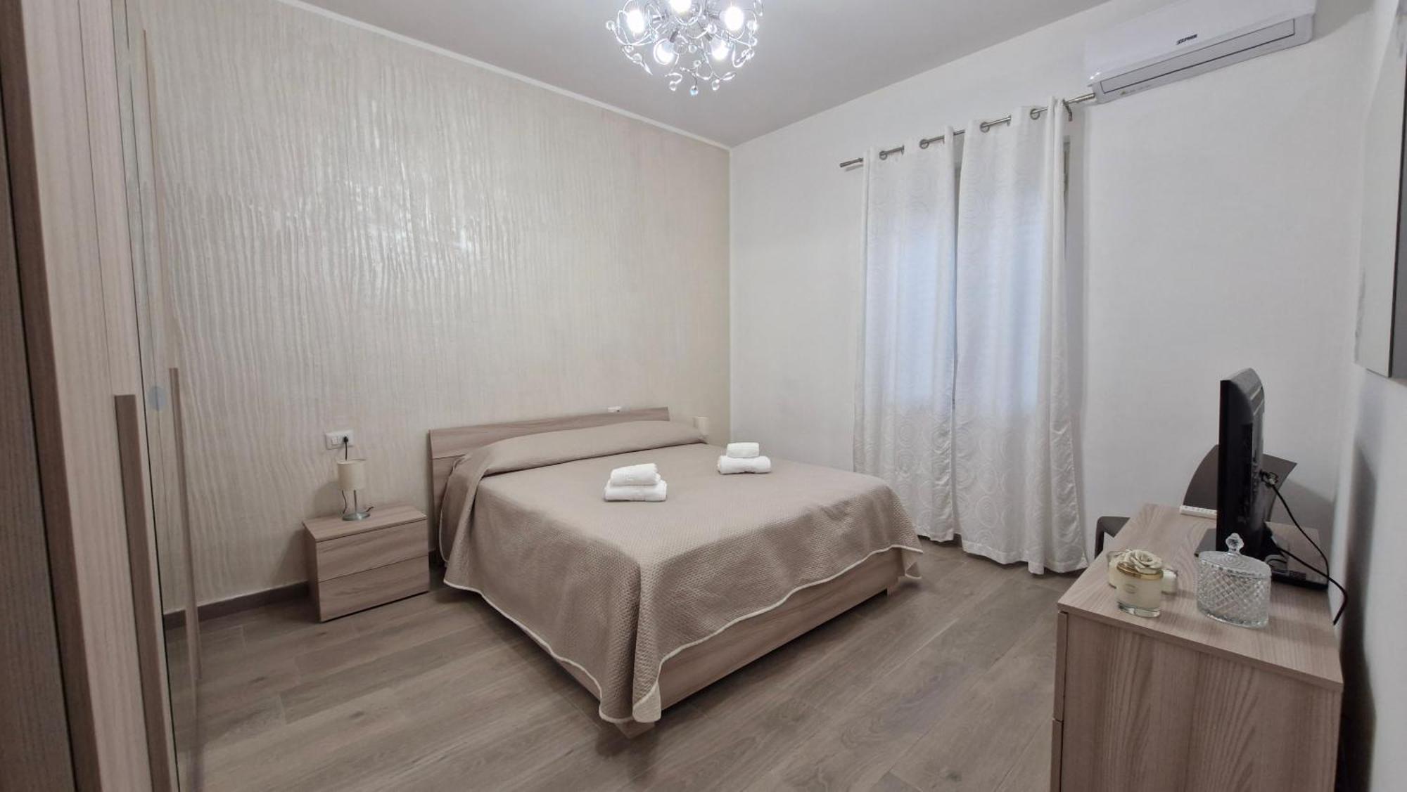 Casa Vacanze Sul Corso Giarre Bagian luar foto